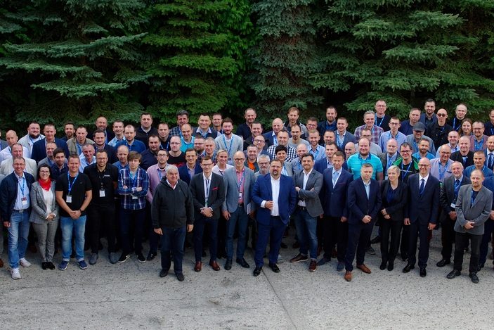 ITwA_8WKI_2019